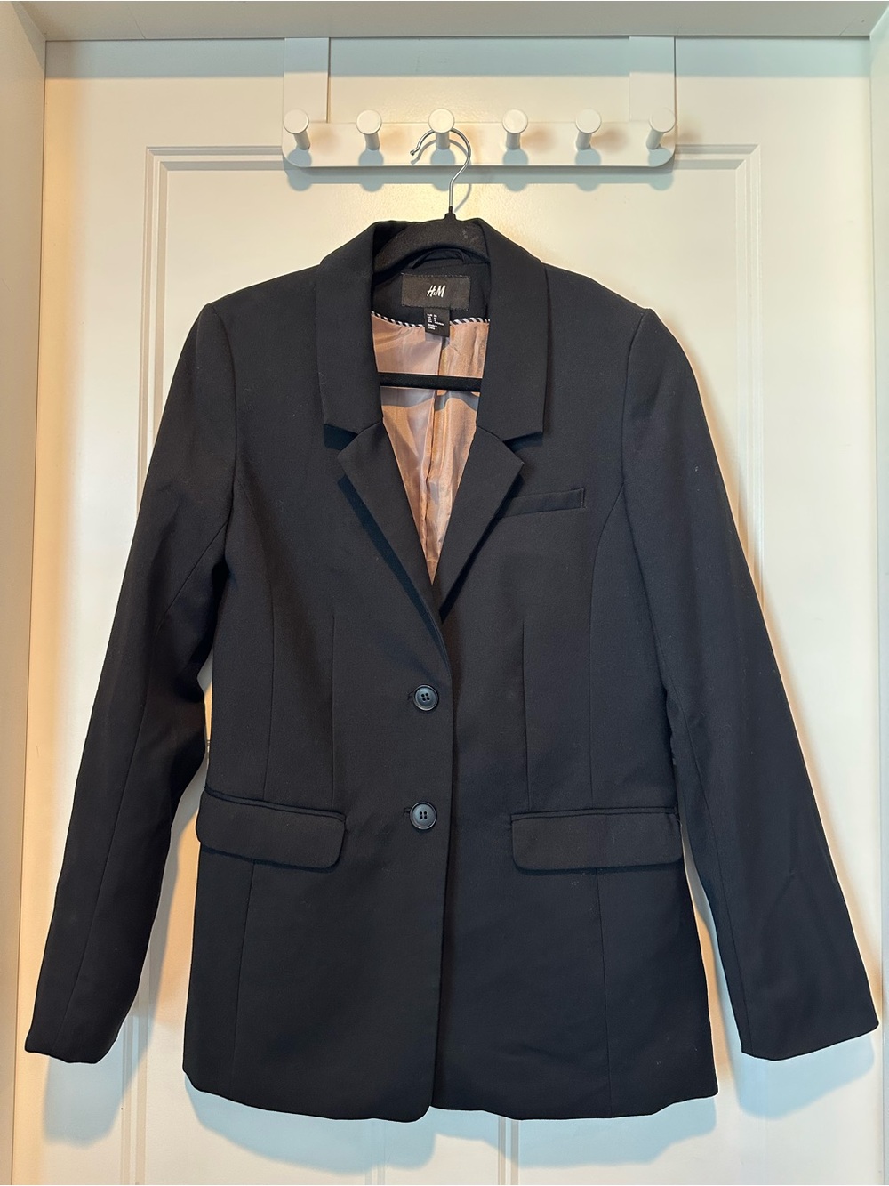 H&M Black Women's Two-Button Tailored Blazer